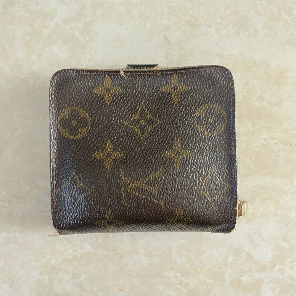 Authentic Louis Vuitton Vintage Compact Monogram Canvas Wallet - Picture 2 of 16